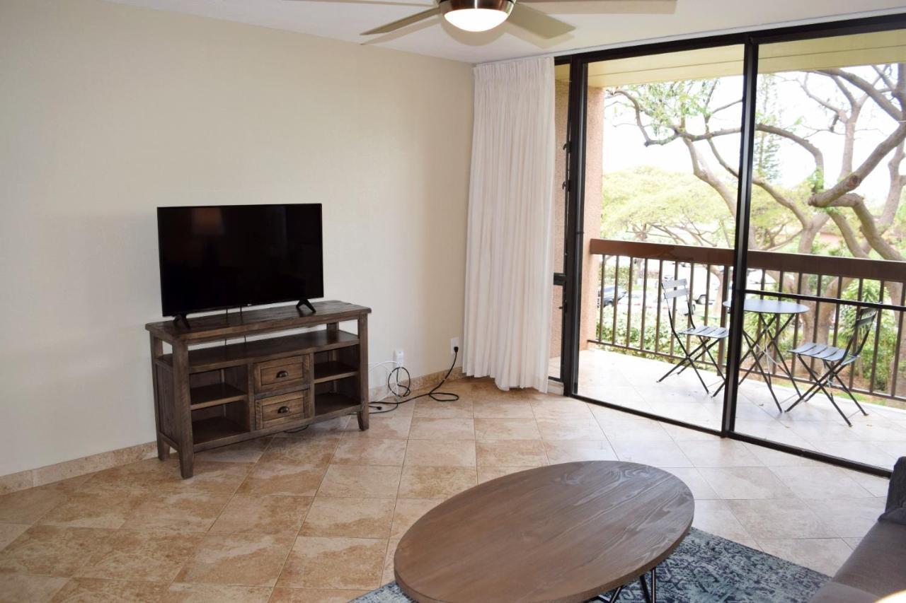 Beautiful Private Condo Walking Distance To Beach Mv2321 Kihei Extérieur photo